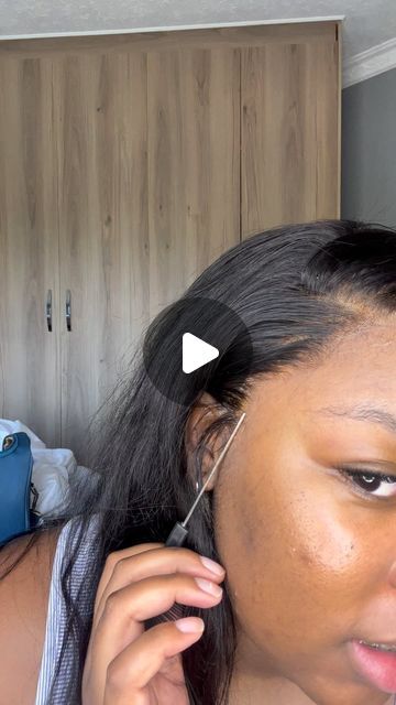 Vho Khaleesi on Instagram: "HOW TO MELT YOUR LACE!  Here’s a Gem I discovered while installing my wig the other day❤️  Products used: @maybelline fit me foundation in shade 365 (contour shade) @clicks_sa Isoplus Spritz  #wiginfluencer #beginnerwiginfluencer" How To Install A Lace Front Wig, Melt Lace Frontal, Melting Spray For Wigs, Melting Lace Wig, How To Melt Lace Wig, How To Install A Lace Front Wig Without Glue, Glueless Wig Install, Lace Wig Install, Fit Me Foundation