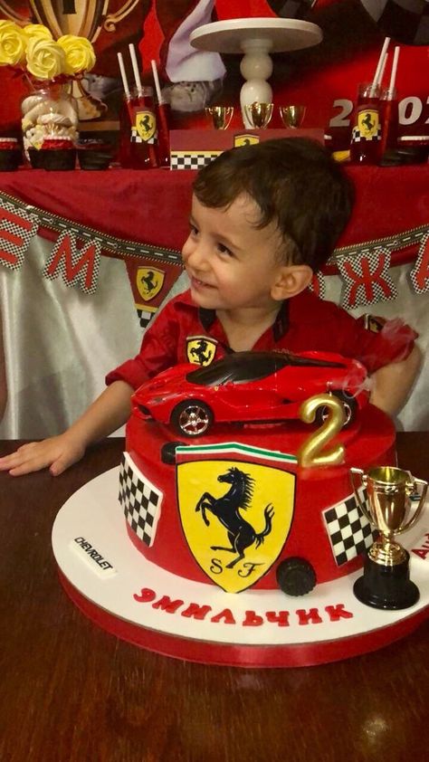 Ferrari Theme Cake, Ferrari Cakes For Boys, Lamborghini Cakes For Boys, Ferrari Birthday Cake, F1 Cake, Lamborghini Cake, Ferrari Birthday, F1 Fashion, Ferrari Cake