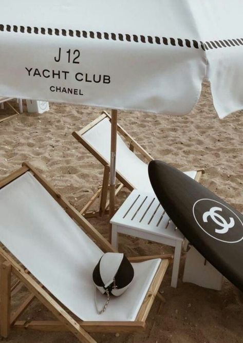 Image about summer in chanel by M. on We Heart It Beach Art Photography, Chanel Beach, Yacht Aesthetic, Yacht Party, Vintage Boats, Beige Aesthetic, Event Ideas, Old Money Aesthetic, Yacht Club