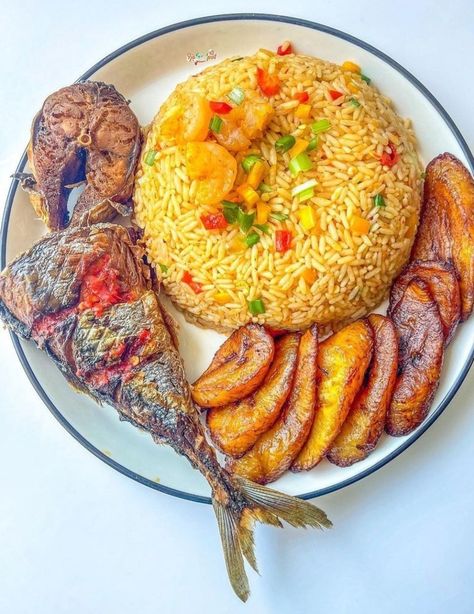 Nigerian Dishes, Kenyan Food, Rice Recipes Vegan, African Recipes Nigerian Food, Nigerian Recipes, Africa Food, Cooking Recipes Healthy, Nigerian Food, Healthy Homemade Recipes