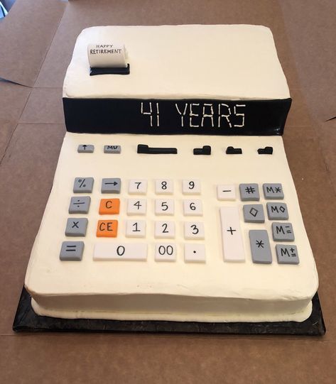 Accountant Party Theme, Cake For Banker, Birthday Cake For Accountant, Accountant Cake Ideas, Accountant Retirement Cake, Bank Retirement Cake, Retirement Cake For Banker, Buttercream Cake Designs, Retirement Celebration