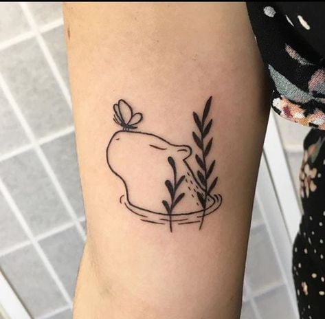 Capybara Tattoo, See Tattoo, Geniale Tattoos, Cute Little Tattoos, Cute Tiny Tattoos, Aesthetic Tattoo, Dope Tattoos, Little Tattoos, Simplistic Tattoos