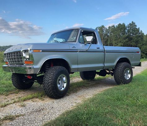 1979 Ford F150, Ford Highboy, 79 Ford Truck, 1979 Ford Truck, I Love People, Big Ford Trucks, Diesel Trucks Ford, Truck Girl, Ford Diesel