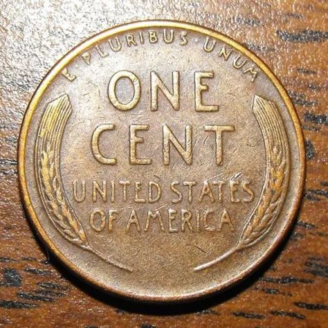 1941 Wheat Penny, Old Coins Value, Rare Pennies, Valuable Pennies, Penny Values, Wheat Pennies, Money Collection, Old Coins Worth Money, Rare Coins Worth Money