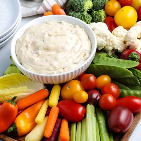 Dip For Vegetables Tray, Knorr Vegetable Dip Recipe, Knorr Veggie Dip Recipe, Crudite Platter Ideas, Crudite Board, Knorr Vegetable Dip, Vegetable Dip Recipe, Veggie Dip Recipe, Veggies And Dip