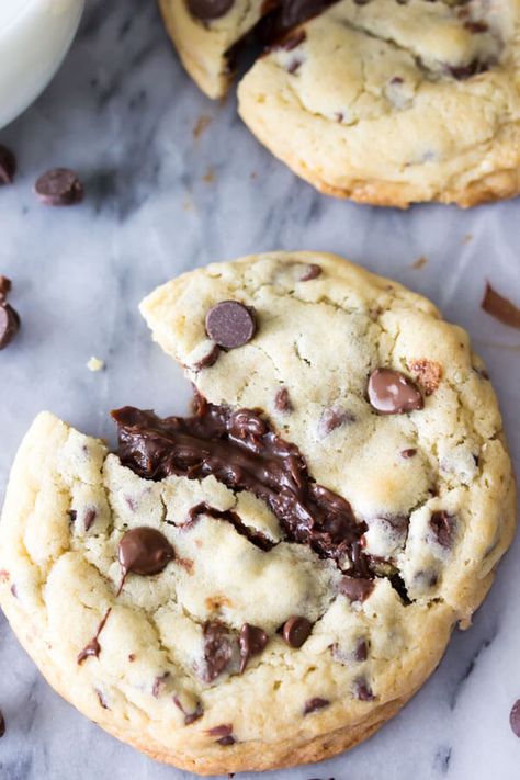 Fudge stuffed chocolate chip cookies and exactly what you need to know to get them to turn out fluffy! ohsweetbasil.com Fudge Stuffed Chocolate Chip Cookies, Fudge Stuffed Cookies, Filled Chocolate Chip Cookies, Gluten Free Fudge, Real Food Snacks, Oh Sweet Basil, Best Chocolate Chip Cookies Recipe, Make Chocolate Chip Cookies, Stuffed Cookies