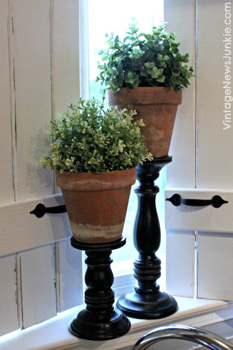 Caribbean Kitchen, Topiary Centerpieces, Incredible Photos, Decoration Shabby, Cottage Life, Deco Floral, Farmhouse Style Decorating, Décor Diy, Farmhouse Living