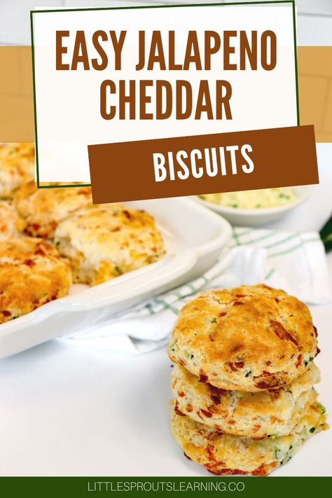 These super easy Jalapeno Cheddar Biscuits are a new take on an old favorite and they are going to be your favorite. Such a great comfort food recipe bursting with new flavors! Whataburger Jalapeno Cheddar Biscuits Recipe, Jalapeño Cheese Biscuits, Jalapeño Cheddar Biscuits, Bisquick Cheddar Biscuits, Bisquick Recipes Biscuits, Jalapeno Biscuits, Jalapeno Cheddar Biscuits, Bisquick Biscuits, Bisquick Recipes