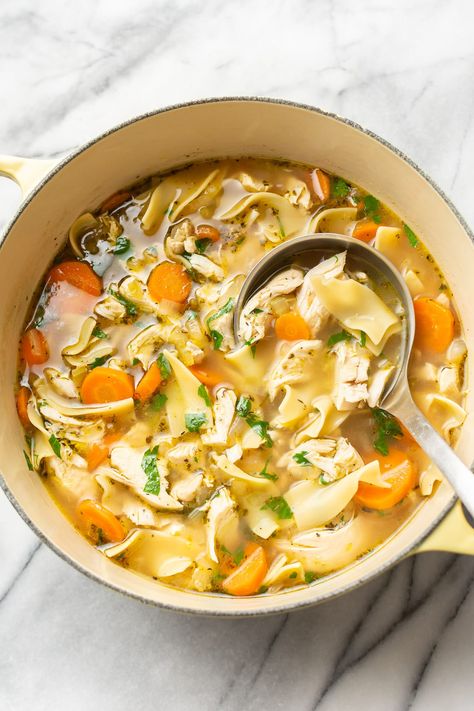 Chicken Egg Noodle Soup, Soup And Salad Combo, Easy Chicken Noodle Soup, Chicken Noodle Soup Ingredients, Chicken And Egg Noodles, Chili Recipe Stovetop, Chicken Soup Recipes Homemade, Chicken Noodle Soup Recipe Homemade, Best Chicken Noodle Soup