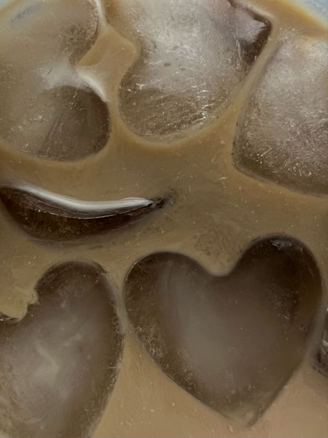 Cute ice cubes in the shape of a heart with iced coffee Cute Ice Cubes, Heart Shaped Ice Cubes, Shaped Ice Cubes, Art Homework, Widget Ideas, Instagram Baddie, Heart Food, I Love Heart, Ice Cubes