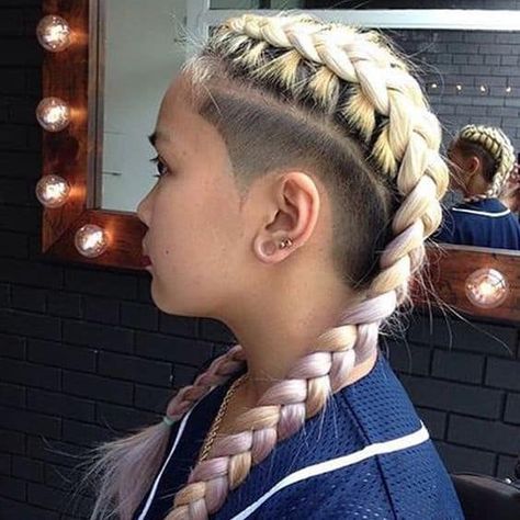 Undercut Hairstyles Women, Braids With Shaved Sides, Undercut Long Hair, Half Shaved Hair, Shaved Hair Designs, Shaved Side Hairstyles, Side Hairstyles, Shaved Sides, Undercut Hairstyles