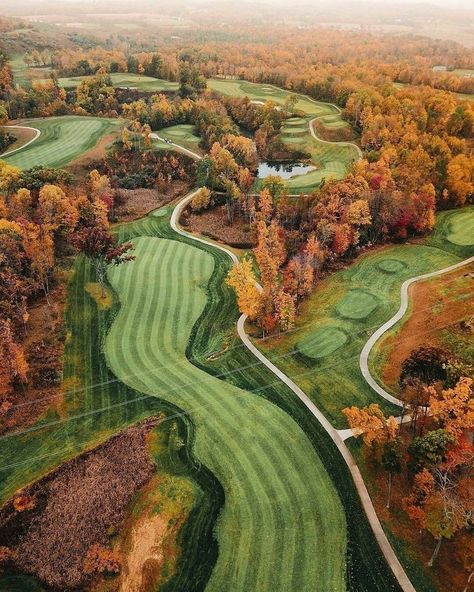 Golf Golf Course Photography, Augusta Golf, Famous Golf Courses, Public Golf Courses, The Quarry, Best Golf Courses, Golf Clothing, Golf Player, Golf Fashion