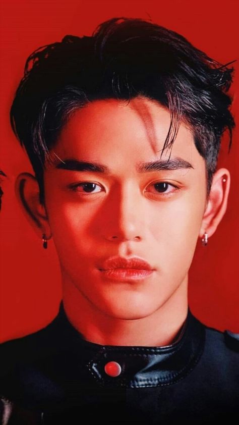 Wayv Lucas, Lucas Wayv, Nct Lucas, Lucas Wong, Nct Wallpaper, Lucas Nct, Wallpaper Tumblr, Love My Boyfriend, Asian Hair