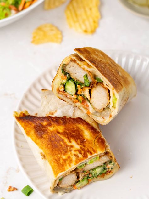 Honey Mustard Chicken Wrap (20 minute healthy meal!) Chicken Tender Wraps, Honey Mustard Chicken Wrap, Juicy Chicken Tenders, Breaded Chicken Strips, Honey Mustard Dip, Chicken Wrap Recipes, Crispy Chicken Tenders, Chicken Tender, Chicken Wrap