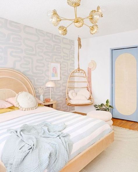 Drop it MODERN on Instagram: "Oh my zen. We're loving this sweet room by @hotpinkpineapples featuring our AZTECA© print.⠀⠀⠀⠀⠀⠀⠀⠀⠀ ⠀⠀⠀⠀⠀⠀⠀⠀⠀ Shop now at DropItModern.com! #DropItModern" Apartment Closet Doors, Rental Closet, Style Californien, Sliding Closet Doors, Closet Door, Interior Paint Colors, Diy Door, Closet Bedroom, The Bedroom