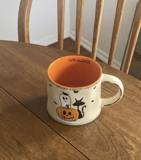 Studera Motivation, Fall Boards, Fall Mood Board, Pretty Mugs, Keramik Design, Pumpkin Spice Season, Season Of The Witch, Fall Feels, Fall Pictures