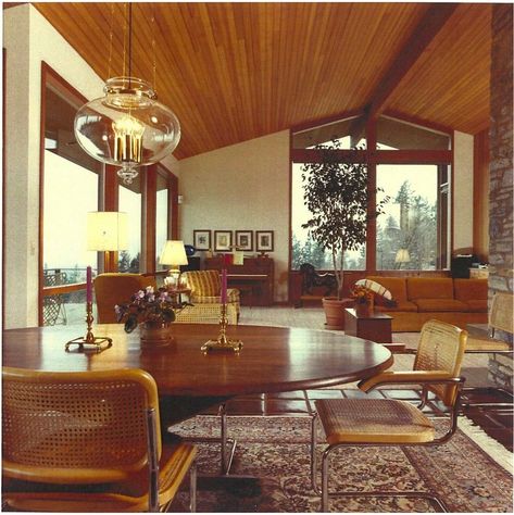 80s Home Architecture, Mid Century Modern Salon Interior Design, 1970s Mid Century Modern House, 1950s Mid Century Modern Home, Mcm House Decor, 80s Mid Century Modern, 60s Home Decor Mid Century Modern, 80s Modern Interior Design, Mid Century Modern Gym