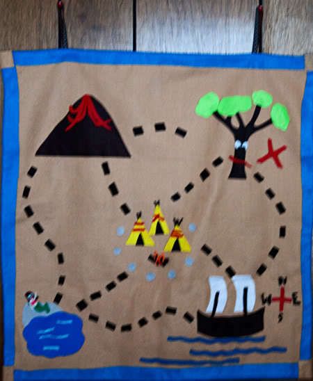 Felt Treasure Map DIY Neverland inspired play mat for kids Diy Treasure Map, Kids Treasure Map, Neverland Room, Treasure Maps For Kids, Superhero Party Bags, Writing For Kids, Pirates Theme, Neverland Party, Creative Writing For Kids