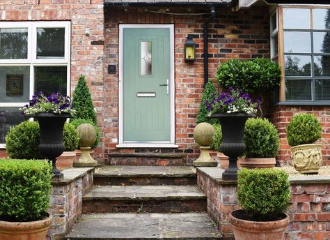 Design your Composite Entrance Doors with Grabex Door Designer Brushed Chrome Door Handles, Traditional Front Doors, Composite Doors, Door Handles Modern, Glass Cabinet Knobs, Victorian Door, Glass Door Knobs, Upvc Windows, External Doors