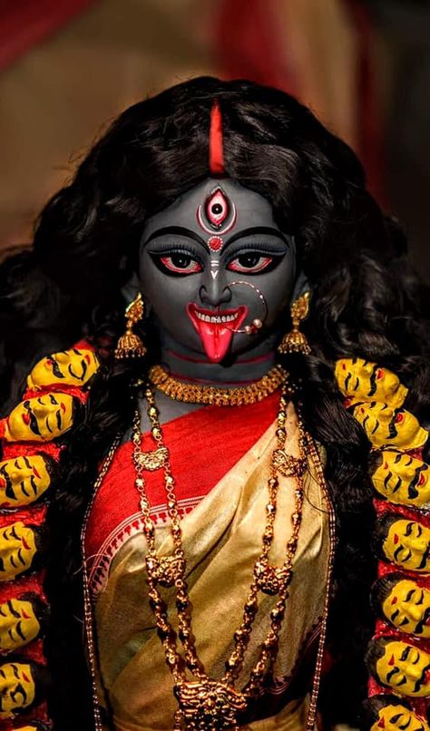 Shyama Kali, Kali Wallpaper, Matarani Navratri, Jay Maa Kali, Tara Maa, Maa Kali Photo, Kali Shiva, Kali Picture, Kali Images