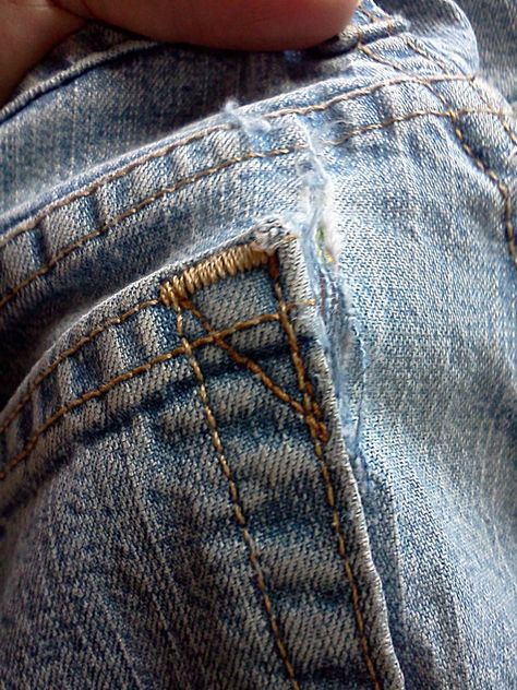 How to Mend a Tear at a Pocket Patching Jeans, Clothes Repair, Mending Jeans, How To Patch Jeans, Repurposed Crafts, Jeans Sewing, Remake Clothes, Repair Jeans, Denim Repair