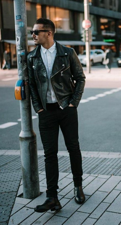 Biker Style Men, Moto Jacket Outfit, Leather Jacket Outfit Men, Leather Jacket Mens, Black Leather Jacket Men, Stylish Men Casual, Trendy Jackets, Biker Chic, Leather Jacket Style