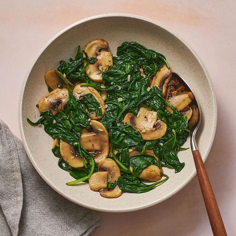 Sauteed Spinach and Mushrooms Sauteed Spinach And Mushrooms, Spinach Balls, Mushrooms And Spinach, Spinach And Mushrooms, Spinach Mushroom, Recipe For 2, Mushroom Recipe, Sauteed Spinach, Easy Side Dish