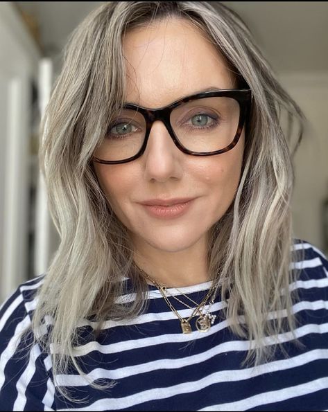 Sali Hughes, Grey Hair, Cute Hairstyles, Personal Style, Hair Color, Hair Styles, The World, Grey, Hair