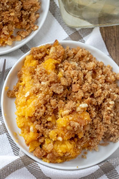 Sweet Butternut Squash Casserole Recipe Butternut Squash Dessert, Mashed Butternut Squash, Butternut Squash Casserole, Blt Pasta, Squash Casserole Recipes, Ground Beef Casserole Recipes, Squash Casserole, Butternut Squash Recipes, Beef Casserole Recipes