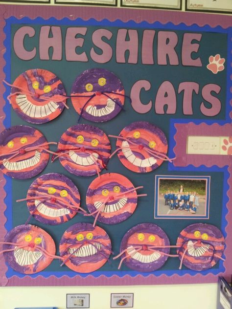 Cheshire Cat Party Ideas, Lost In Wonderland, Alice In Wonderland Eyfs Activities, Alice In Wonderland Activities For Kids, Alice In Wonderland Crafts For Kids, Alice In Wonderland Activities, Alice In Wonderland Classroom Theme, Halloween Door Decorations Classroom, Tea Party Activities