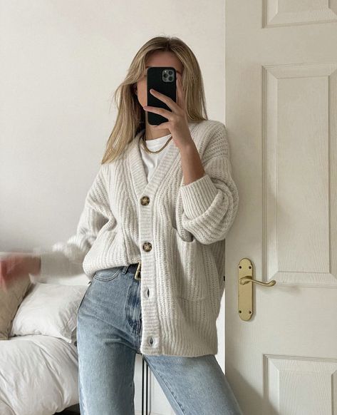 Amy Ward, Inspo Instagram, Healthy Girl, Fashion Styling, Wearing Clothes, This Morning, Passion For Fashion, Autumn Winter Fashion, Winter Fashion