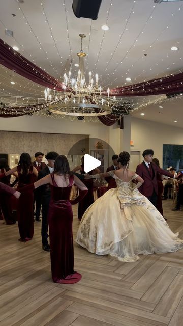 Diana & Brianna | Event Coordinator & Choreographer on Instagram: "Aryana’s Waltz Part 2 🌙
-
-
-
#quinceañera #quince #quinceaños #xv #xvaños #quinceañeradress #quinceañeramakeup #quinceañerawaltz #quinceañeraphotography #quinceañeracake #quinceañeradecor" Quinceanera Picture Ideas With Court, Quinceanera Waltz, Quinceanera Dance, Quince Dances, Quince Party, Quinceanera Pictures, Quinceanera Makeup, Quinceanera Cakes, Quinceanera Photography