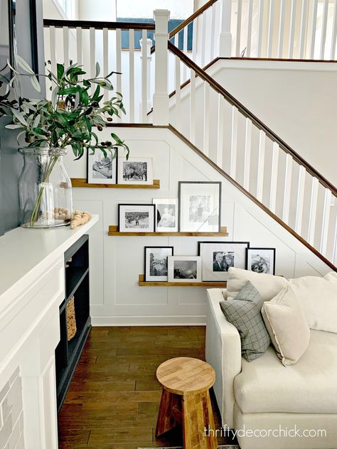 DIY easy trim design on a stairway wall - see how beautiful at Thrifty Decor Chick! Stairway Gallery, Stairway Gallery Wall, Stairway Walls, Stairs Trim, Stairway Wall, Bar Restaurant Design, Architecture Restaurant, Thrifty Decor Chick, Stair Wall