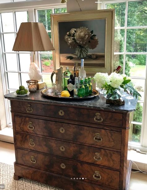 Buffet Table Bar Ideas Decor, Antique Buffet Styling, How To Style A Buffet Cabinet, How To Style A Buffet, Buffet Decorating Ideas, Bar Dresser, Buffet Styling, Bar Maid, Blair House