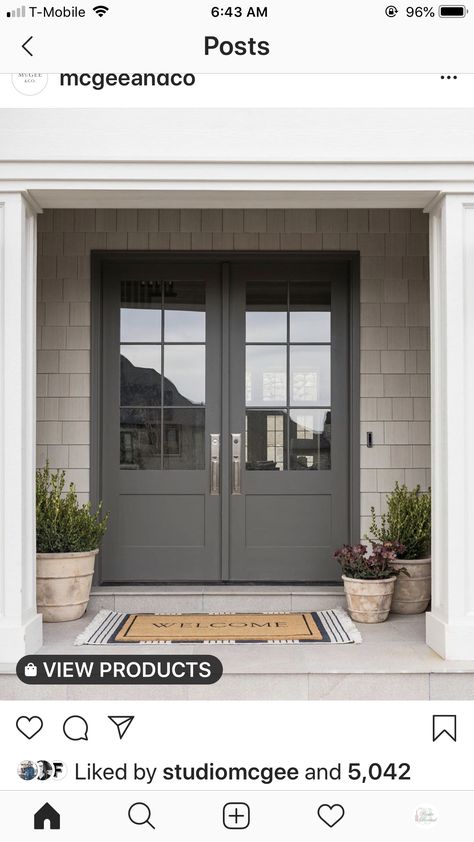 Kendall Charcoal - Benjamin Moore Best Front Door Colors, Best Gray Paint, Best Gray Paint Color, Tan House, Doors Diy, Best Front Doors, Porch Paint, Door Paint Colors, Painted Front Doors