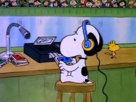 Throwback Playlist Covers, Snoopy Aesthetic, Aesthetic Playlist Cover, Throwback Playlist, Fall Playlist, Aesthetic Playlist, Rap Playlist, Music Cover Photos, Playlist Covers Photos