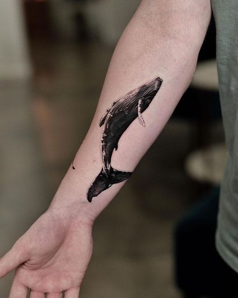 Micah Tattoo, Humpback Tattoo, Whale Tattoo Design, Humpback Whale Tattoo, Tatuaje Cover Up, Whale Tattoo, Catrina Tattoo, Cool Shoulder Tattoos, Tattoo Shoulder