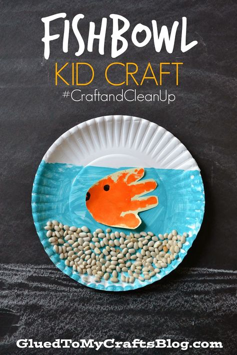 Fishbowl {Kid Craft} by CraftandCleanUp #fish #kidscraft #preschool Fishbowl Craft, Handprint Fish, Paper Plate Fish, Play Preschool, Feelings Activities, Infant Room, Activities Preschool, Kid Craft, Daycare Crafts