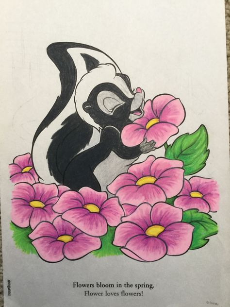 Flower The Skunk Tattoo, Skunk Painting Acrylics, Beach Canvas Paintings, Painting On Canvas For Beginners, Canvas Painting Ideas For Beginners, Canvas Painting For Beginners, Canvas Board Painting, Fall Canvas Painting, Circle Canvas