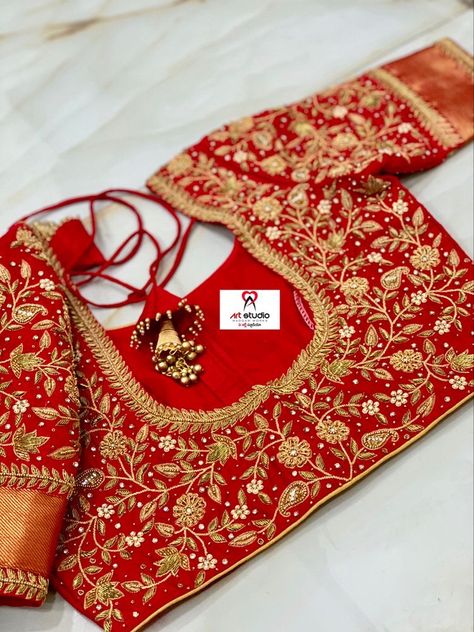 Maggam Work Design On Red Blouse, Red Gold Blouse Designs, Maggam Back Neck Designs, All Over Maggam Work Designs For Blouse, Wedding Embroidery Blouse Designs, Red Bridal Blouses, Red Colour Bridal Blouse Designs, Red Blouse Work Designs Pattu Bridal, Pattu Saree Blouse Designs Maggam Work Latest Bridal