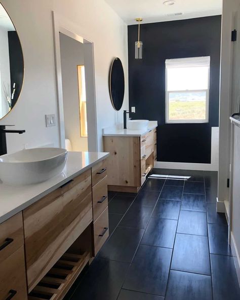 Matte Black Tile Bathroom With Neutral Vanity - Soul & Lane Dark Tile Floor Bathroom, Dark Tile Floor, Neutral Vanity, Matte Black Tile, Dark Grey Tile Bathroom, Black Bathroom Floor Tiles, Black Tile Bathroom, Dark Tile Bathroom, Tile Floor Bathroom