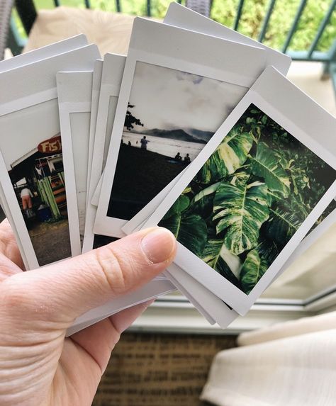 Fujifilm Instax // Sandy Noto Insta Camera Polaroid Ideas, Instax Photos Aesthetic, Instax Tips, Instax Photos Ideas, Instax Mini Ideas, Fuji Instax Mini, Moving Photos, Instax Film, Polaroid Photography