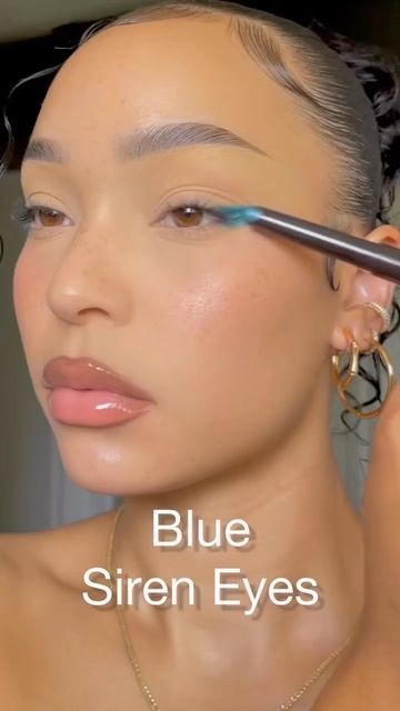 Blue Siren Eyes, Look Transformation, Eye Makeup Color, Siren Eyes, Daily Street Style, Pinterest Makeup, Dope Makeup, Edgy Makeup, Makeup Eye Looks