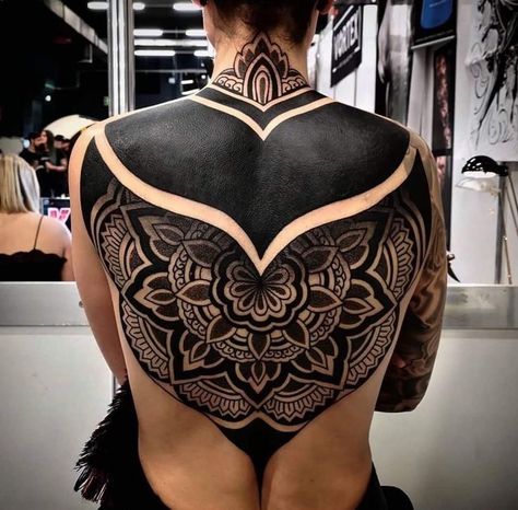 Black Back Piece Tattoo, Blackout Chest Tattoo Woman, Black Out Back Tattoo Women, Blackwork Tattoo Back Woman, Black Out Back Tattoo, Blackout Back Tattoo, Blackout Tattoo Women, Black Back Tattoo, Full Back Piece Tattoos For Women