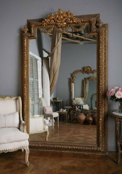 Leaning Floor Mirror, Leaner Mirror, Big Mirror, Vintage Mirrors, Style Deco, Interior Paint Colors, French Country Cottage, Beautiful Mirrors, Large Mirror