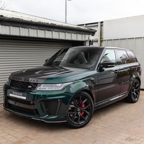 Emerald Green Range Rover, Range Rover Green Color, British Racing Green Cars, Svr Range Rover Sport, Range Rover Svr Sport, Green Range Rover, Range Rover Sport V8, Range Rover Sport Svr, Range Rover Svr