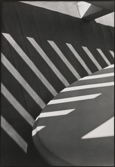 Paul Strand. Abstraction, Porch Shadows, Connecticut. 1916 Paul Strand, Straight Photography, Photo New York, A Level Photography, Edward Weston, Alfred Stieglitz, Philadelphia Museums, Shadow Photography, Getty Museum