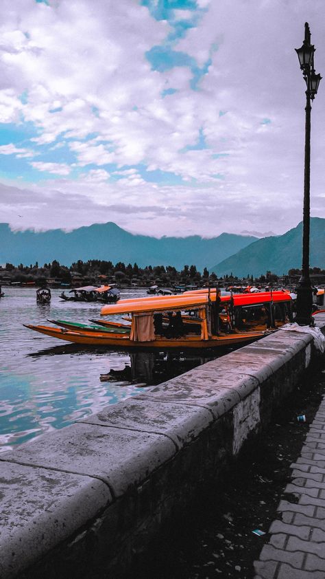 Kashmir Background, Beauty Of Kashmir, Vsco Video, Background For Editing, Blue Aesthetics, Polaroid Picture Frame, Ab De Villiers Photo, New Hd Pic, Polaroid Picture