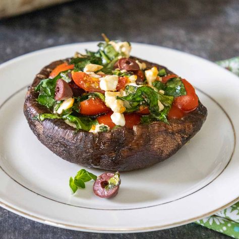 Greek Stuffed Mushrooms - The Best Vegetarian Recipes Healthy Stuffed Mushrooms, Stuffed Portobello Mushroom, Stuffed Portobello Mushrooms, Portobello Mushroom Recipes, Mushroom Recipes Healthy, Stuffed Portobello, Mushroom Magic, Mushroom Recipe, Spinach Feta