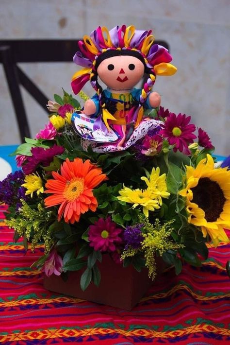 Mexican Cantaritos Centerpieces, Mexican Doll Centerpieces, Mexican Theme Quinceanera Centerpieces, Fiesta Centerpieces Mexican, Mexican Flower Arrangements, Quince Decorations Mexican, Mexican Theme Centerpieces Ideas, Mexican Quinceanera Ideas Decoration, Mexican Centerpiece Ideas